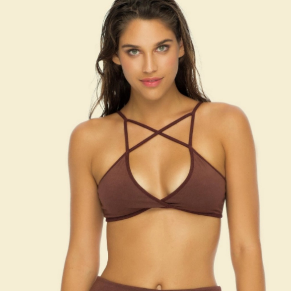 NWT - Indah Body Aero Bra - Color: Shiraz, Size 3